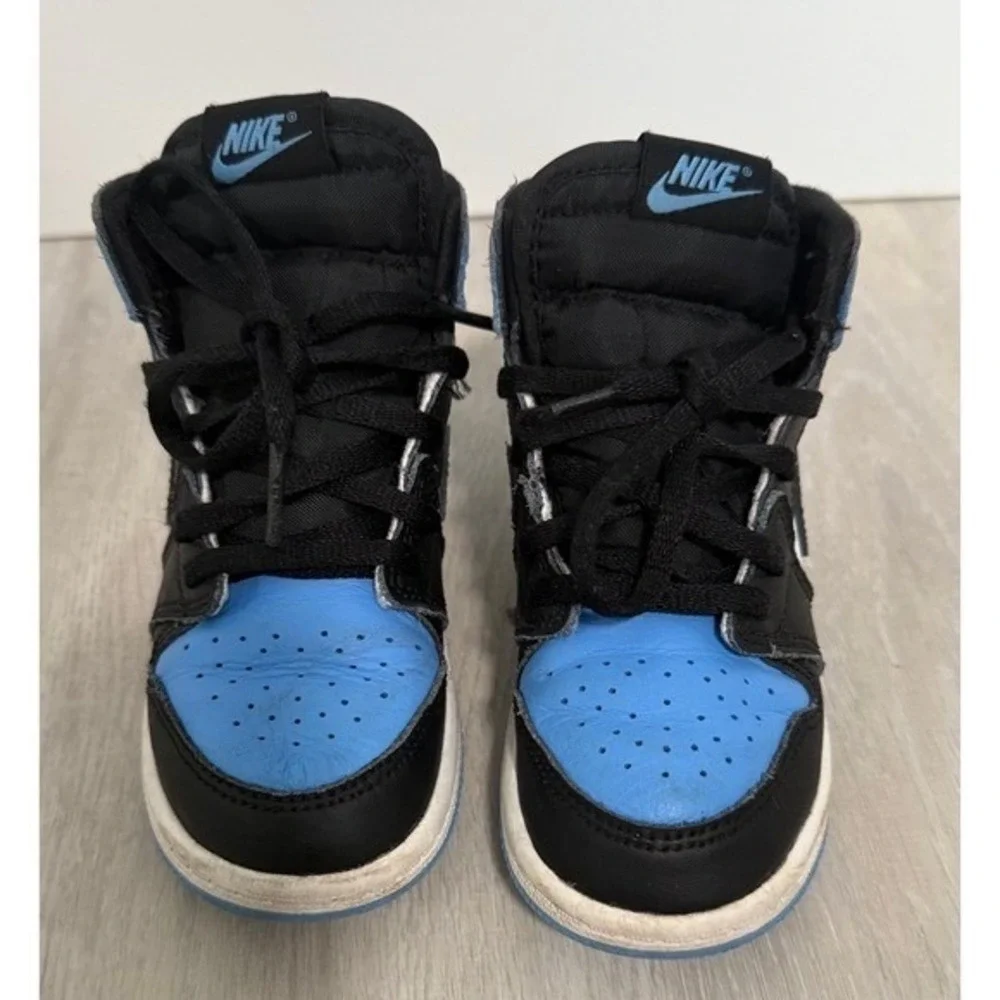 Kids Jordan 1 High OG University Blue Black White Sneakers SZ 9C